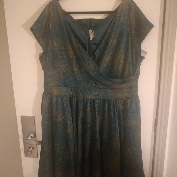 Satin Halloween spiderweb pinup teal swing dress 4X - Picture 2 of 4